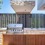 Villa Alpha