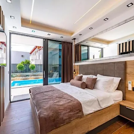 Villa Alpha *