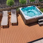 Villa Alpha Banjol