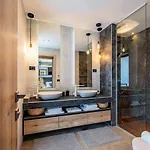 Alpha Villa Banjol