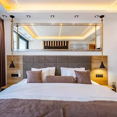 Alpha Villa Banjol